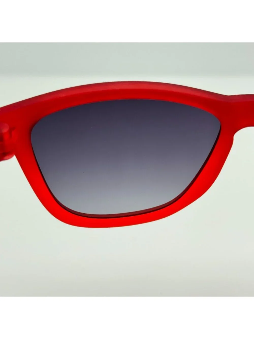 Goodr Sunglasses American Red Cross Just My Type W/ Bag D